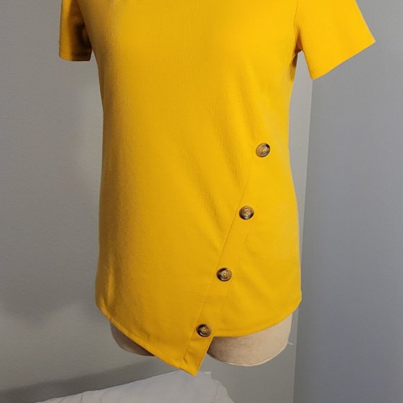 NAIF WOMENS  GOLDEN YELLOW SHORT SLEEVE TOP - Picture 10 of 11